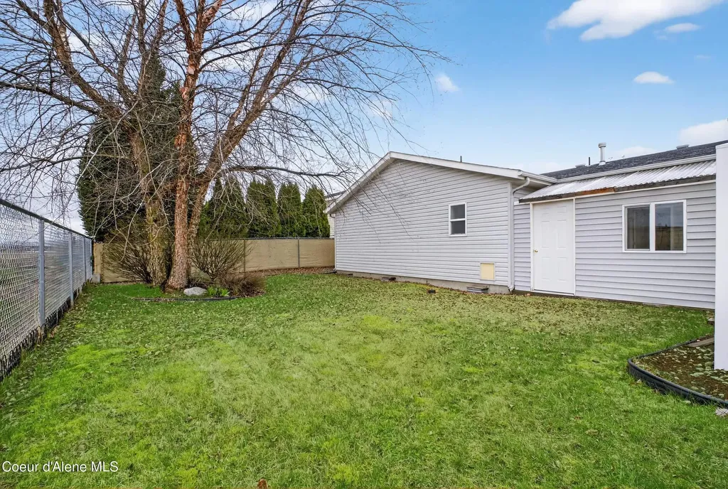 13596 N Kings Canyon Road Rathdrum ID 83858
