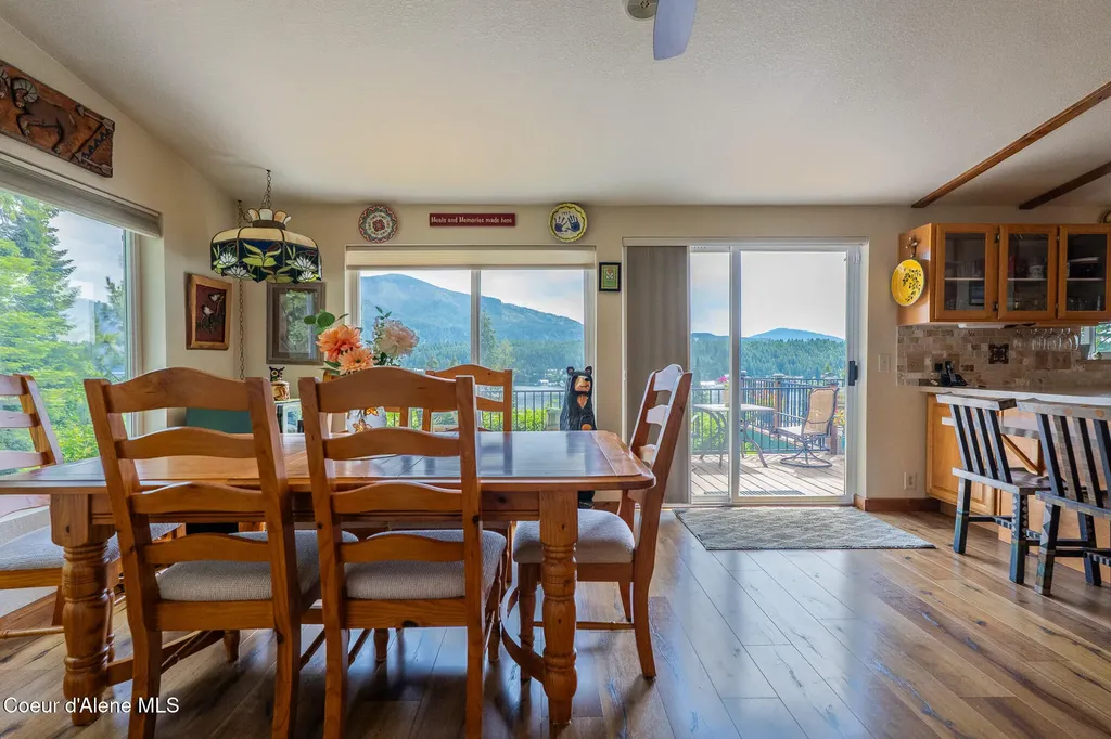 17532 E Bannock Drive Bayview ID 83803