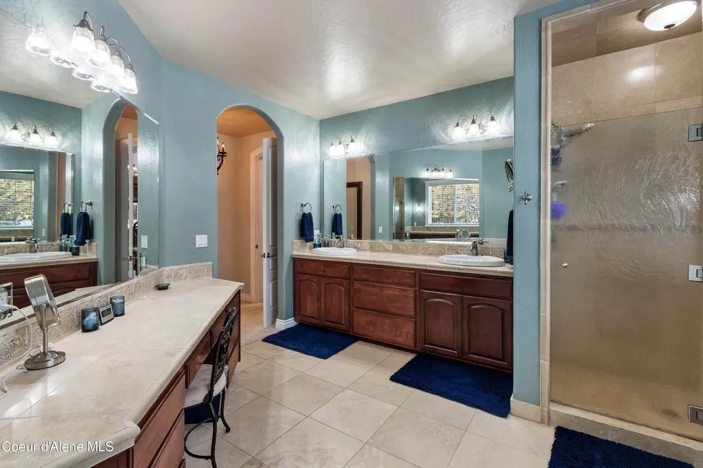 100 Bonita Bay Lots 1 & 2 Drive Sagle ID 83860