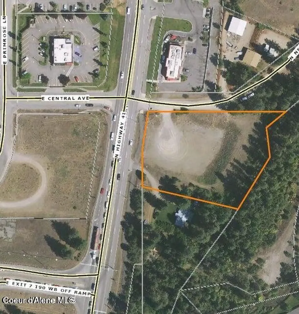 768 N Neufeld Lane Post Falls ID 83854