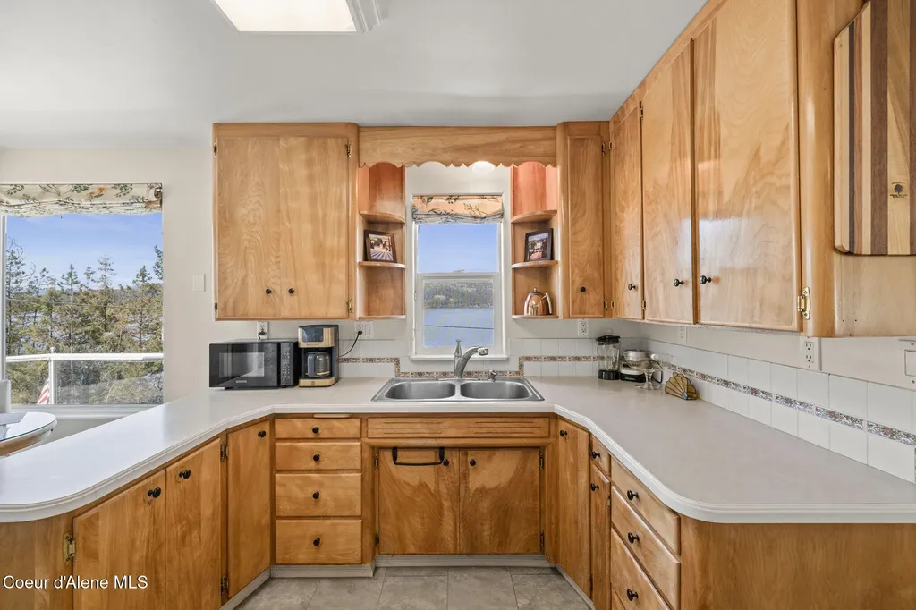 1824 W Cottonwood Road Worley ID 83876
