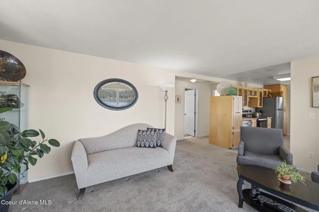 1824 W Cottonwood Road Worley ID 83876