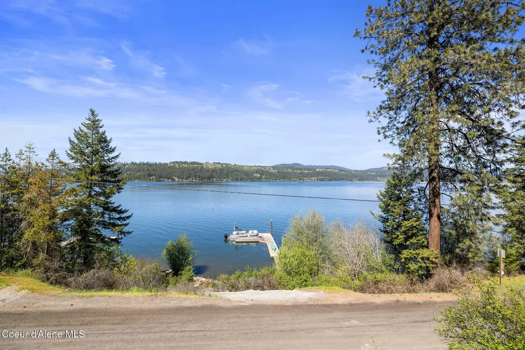 1824 W Cottonwood Road Worley ID 83876