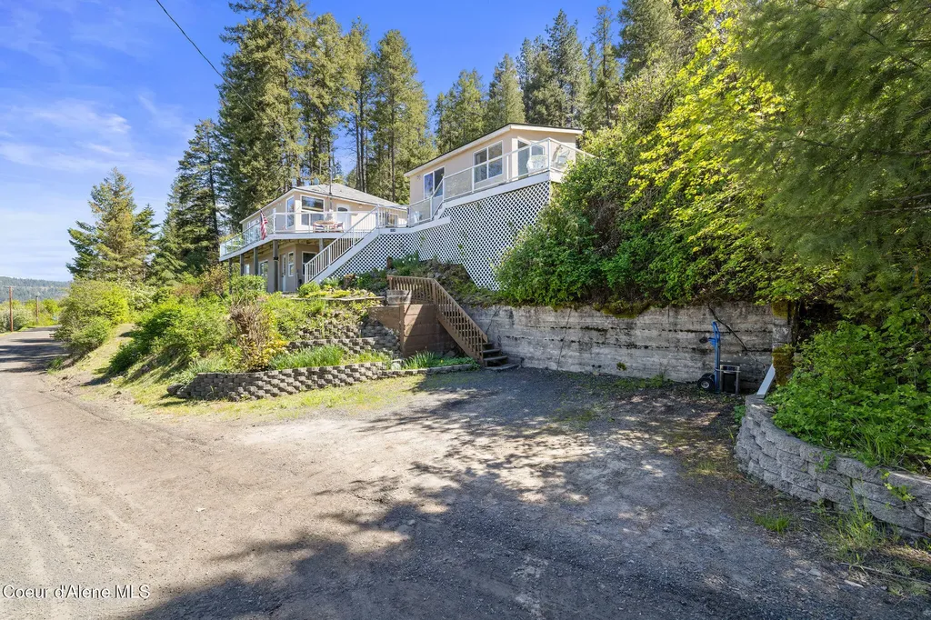 1824 W Cottonwood Road Worley ID 83876