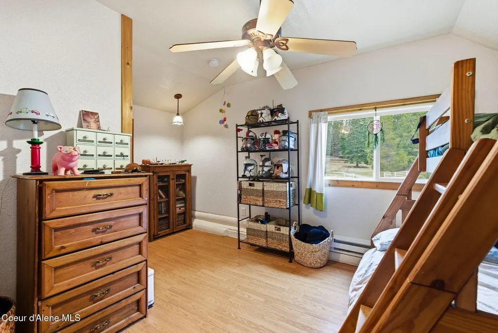 448 Holley Glen Road Priest River ID 83856