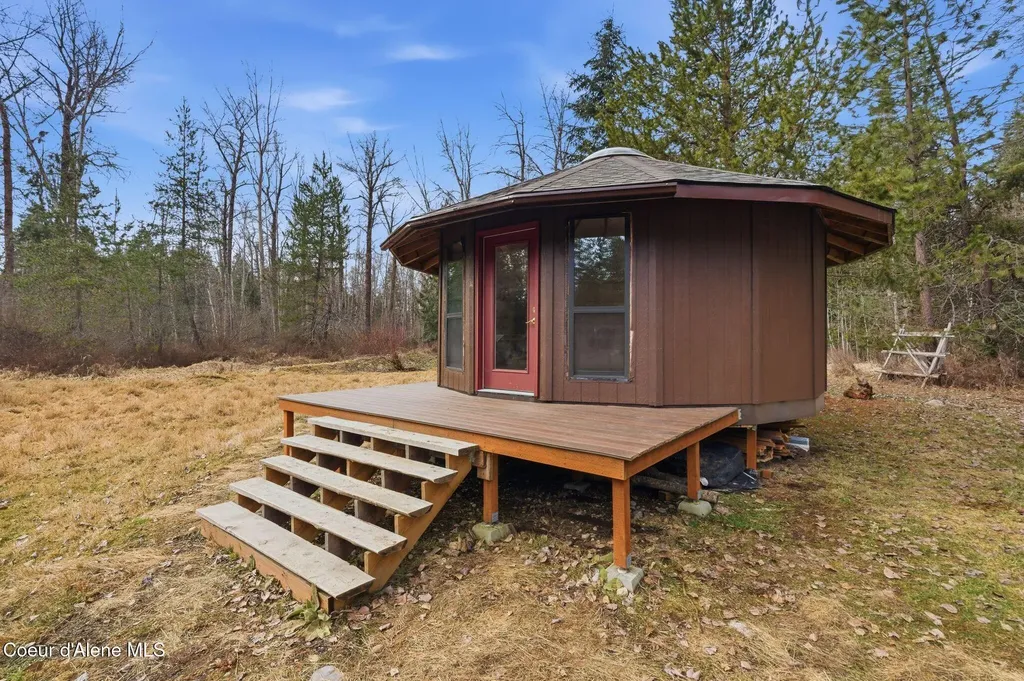448 Holley Glen Road Priest River ID 83856