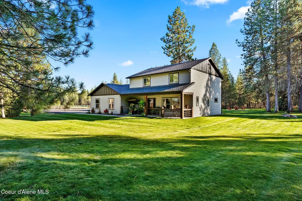 300 E Seasons Road Athol ID 83801