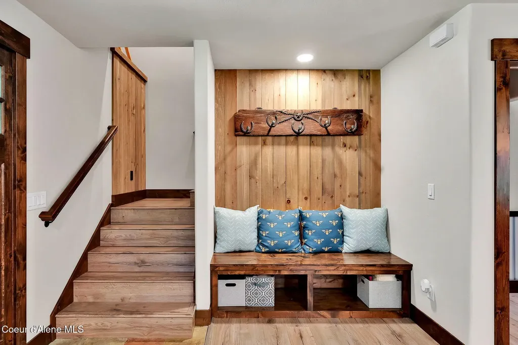 300 E Seasons Road Athol ID 83801