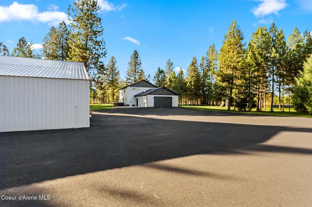 300 E Seasons Road Athol ID 83801