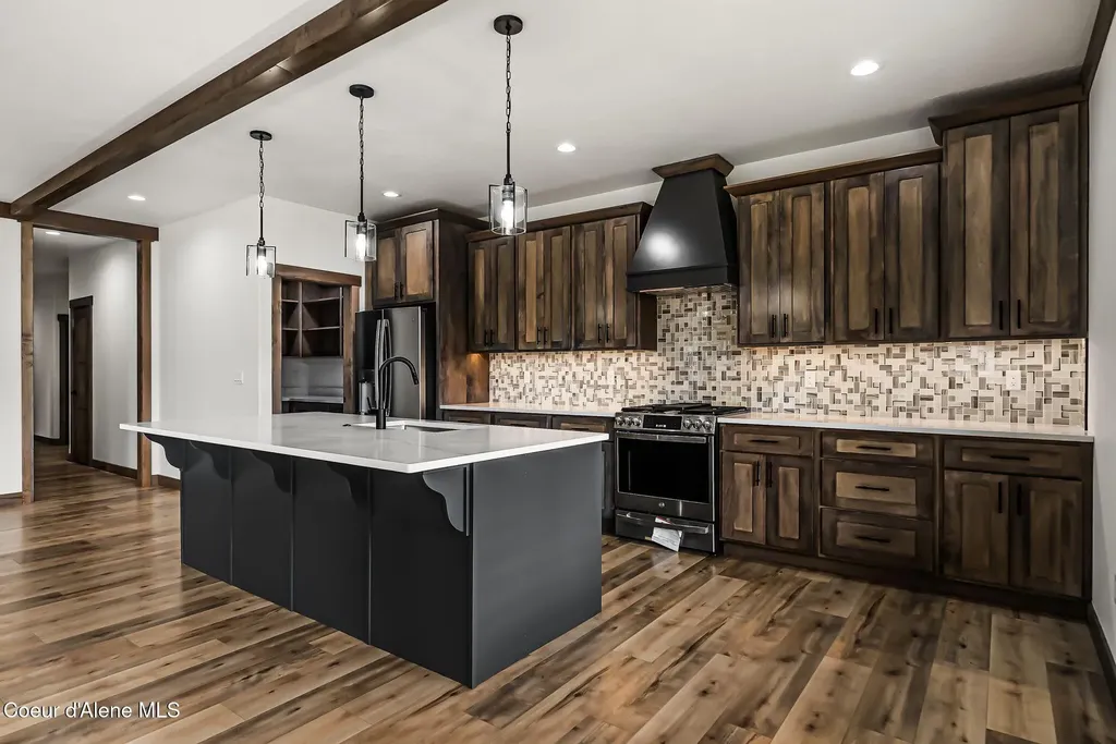 147 Backtrack Road Sandpoint ID 83864