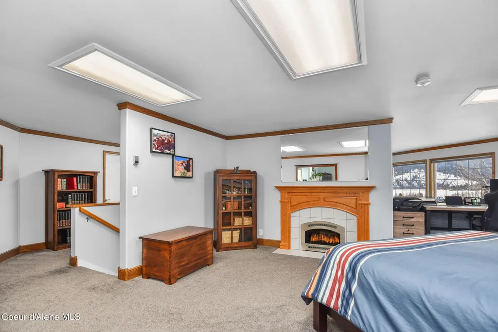 31401 S Highway 3 Medimont ID 83842
