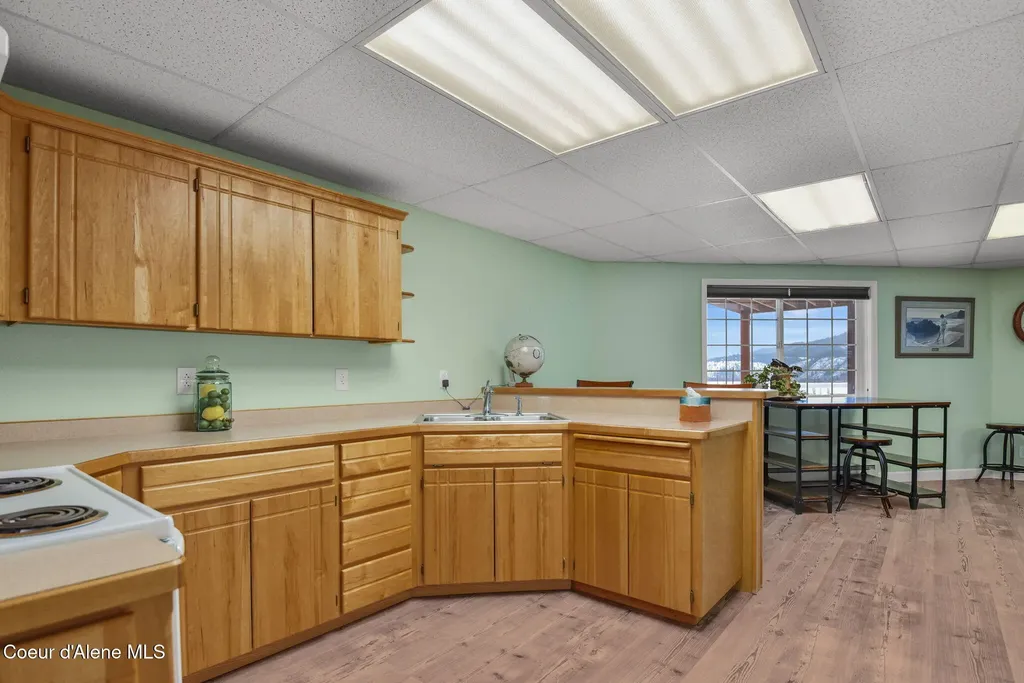 31401 S Highway 3 Medimont ID 83842