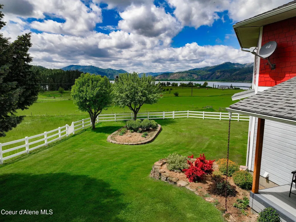 31401 S Highway 3 Medimont ID 83842