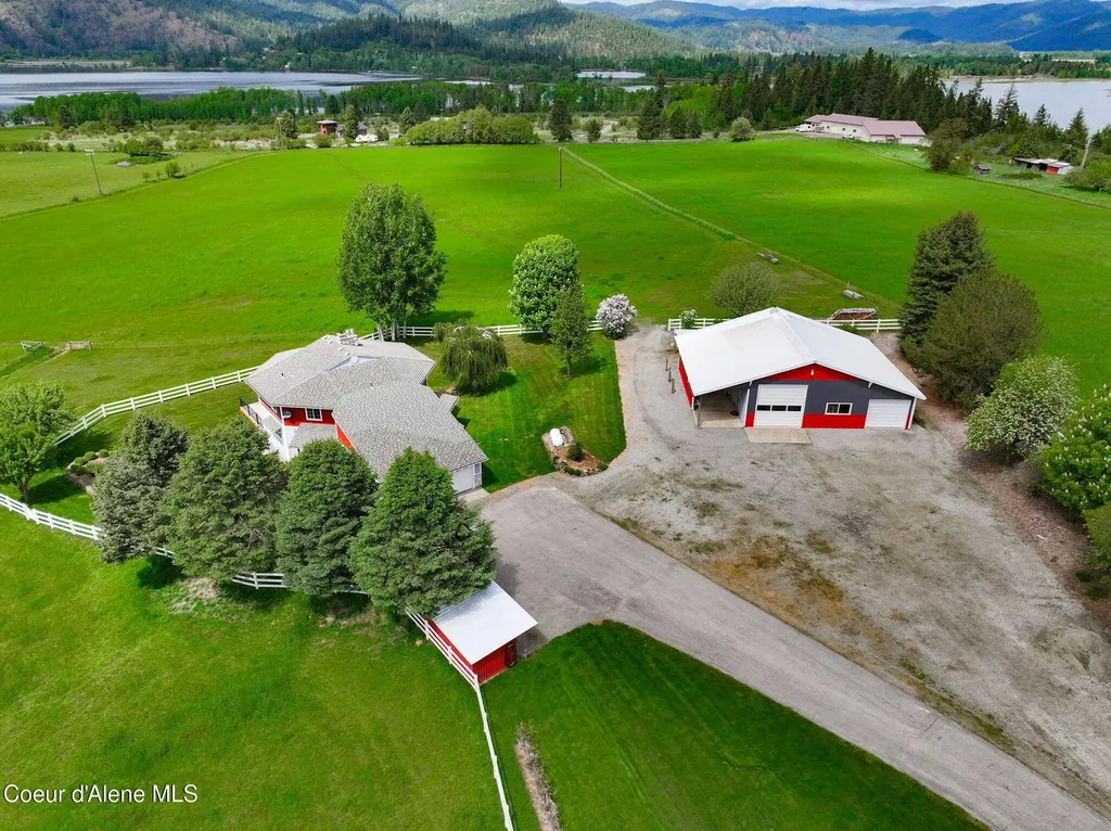 31401 S Highway 3 Medimont ID 83842