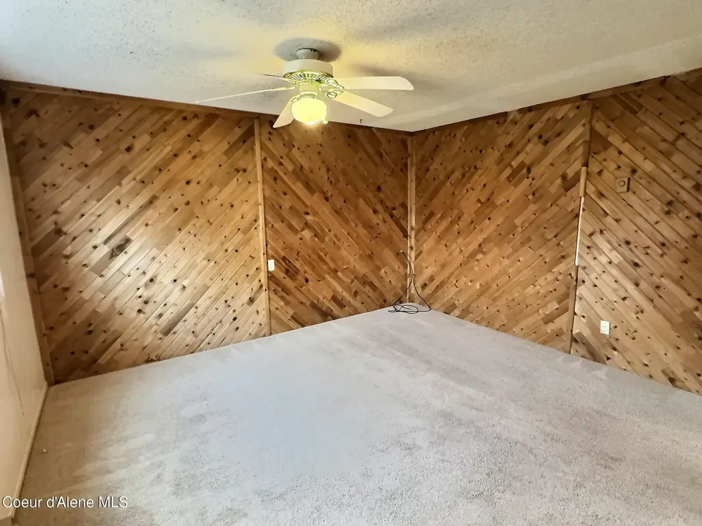 1051 N Wild Rose Lane Post Falls ID 83854