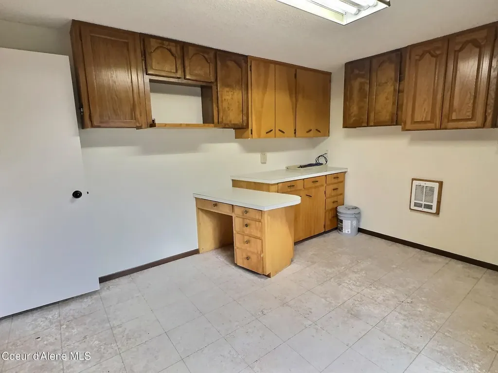 1051 N Wild Rose Lane Post Falls ID 83854