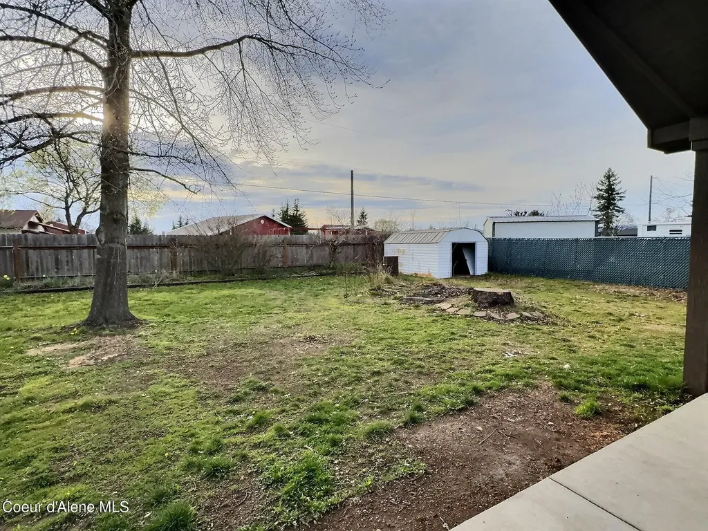 1051 N Wild Rose Lane Post Falls ID 83854