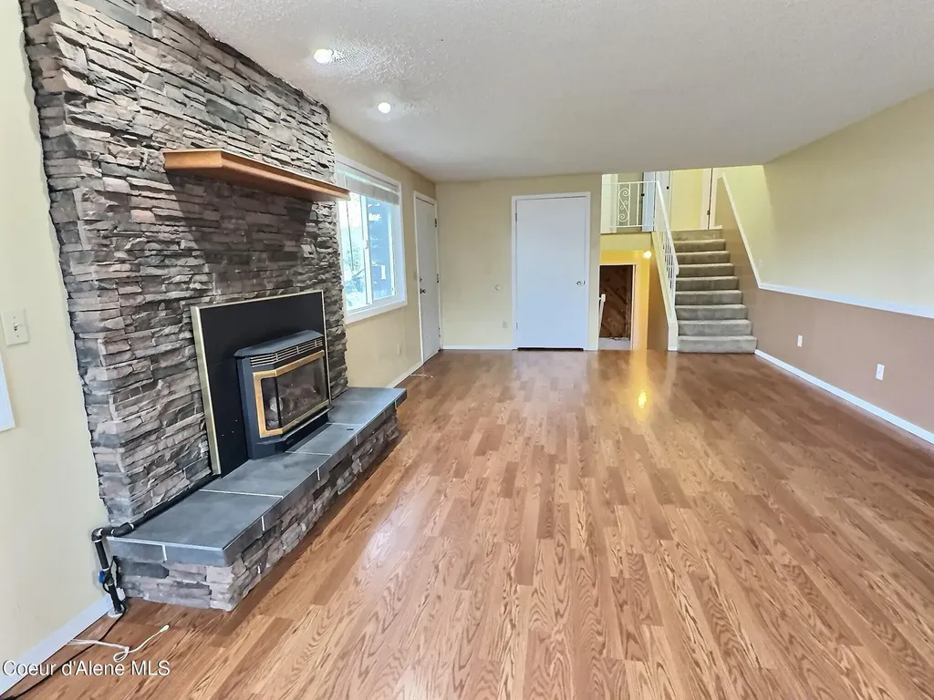 1051 N Wild Rose Lane Post Falls ID 83854