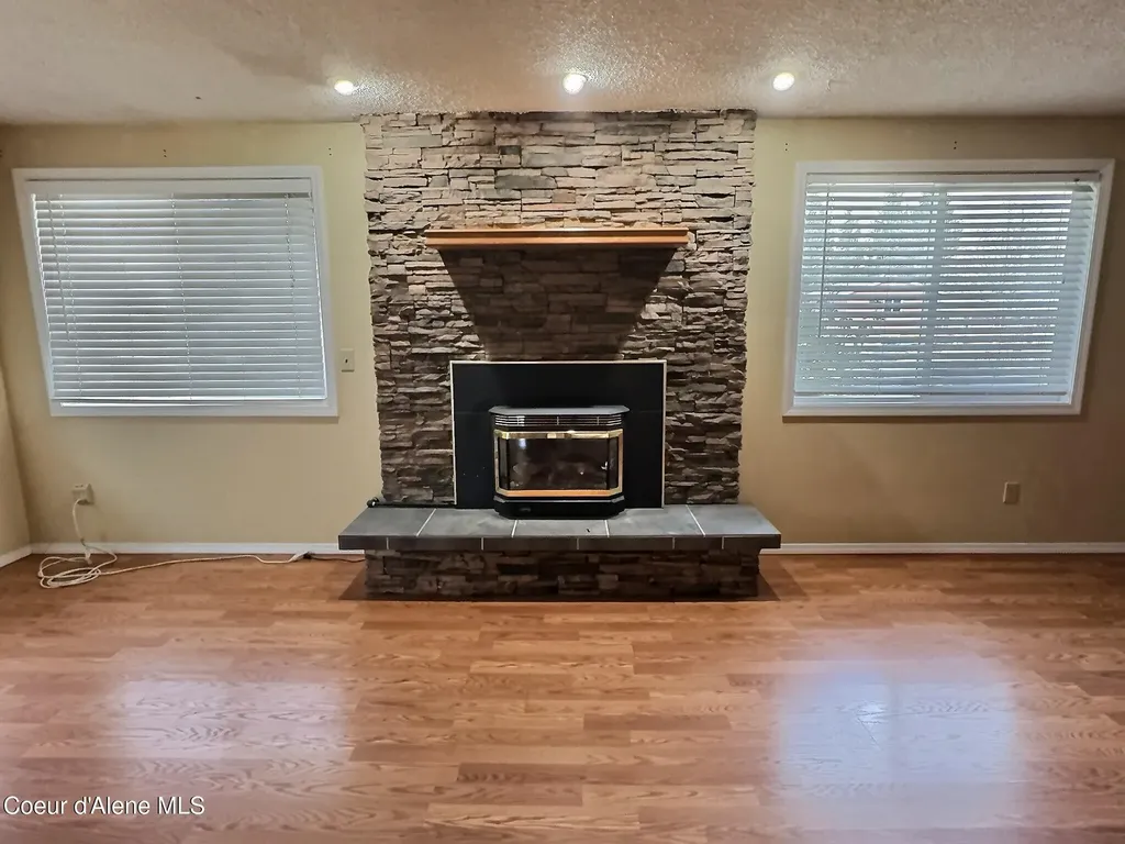1051 N Wild Rose Lane Post Falls ID 83854