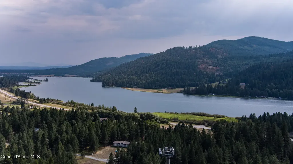 127 Lions Road Priest River ID 83856