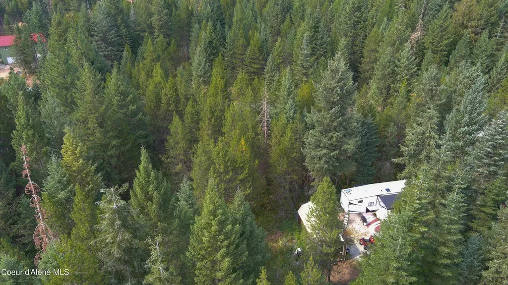 127 Lions Road Priest River ID 83856