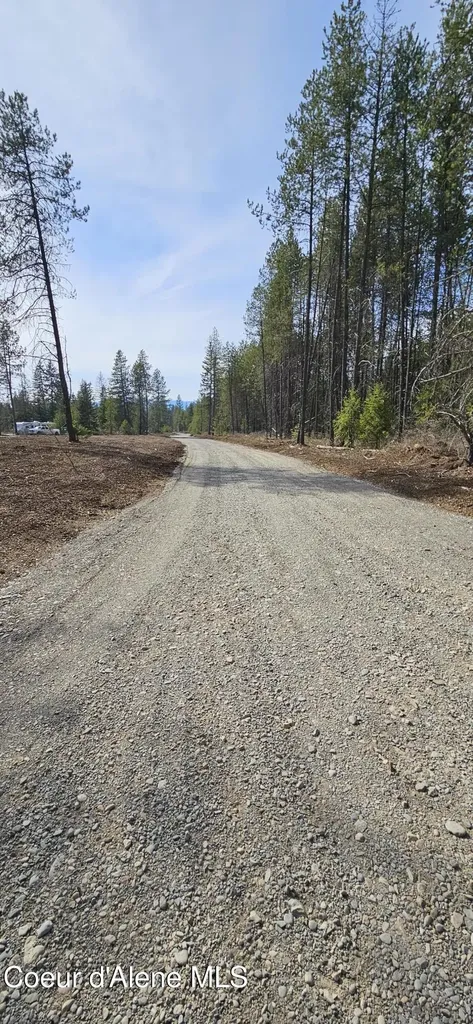 258 Nitty Gritty Lane Priest River ID 83856