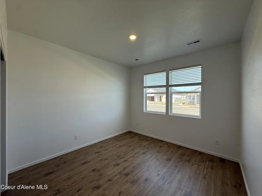 5306 E Aquila Avenue Post Falls ID 83854