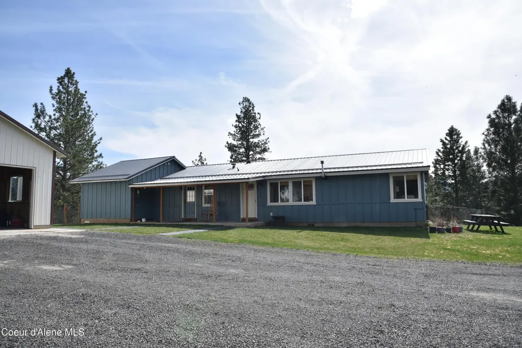 1605 Canyon Ridge Drive Plummer ID 83851