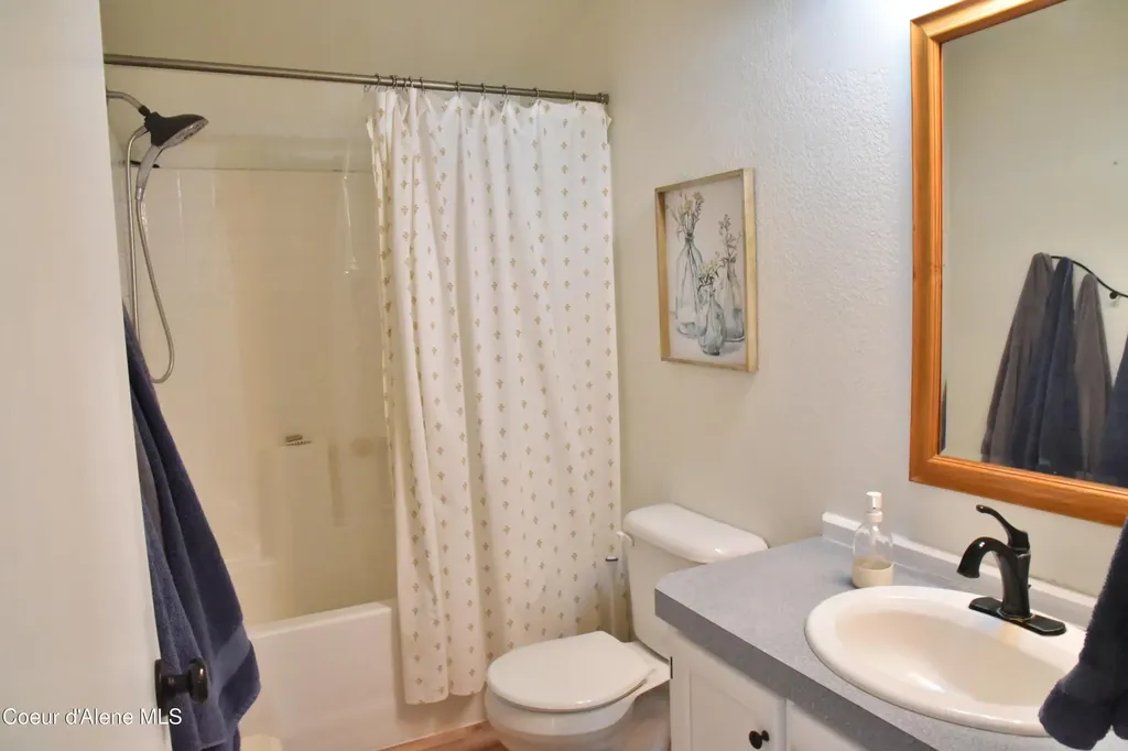 1605 Canyon Ridge Drive Plummer ID 83851