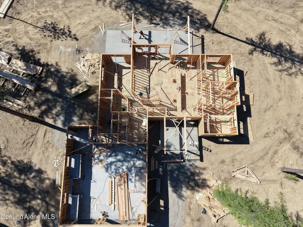 102 Wallace Lane Blanchard ID 83804