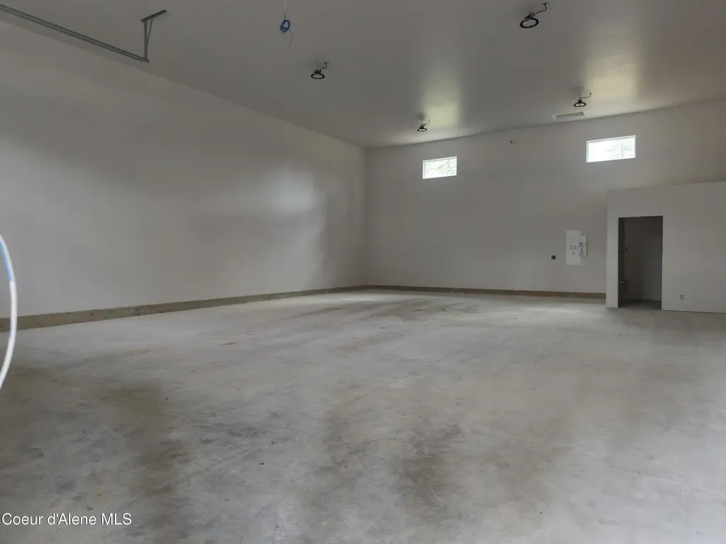 102 Wallace Lane Blanchard ID 83804