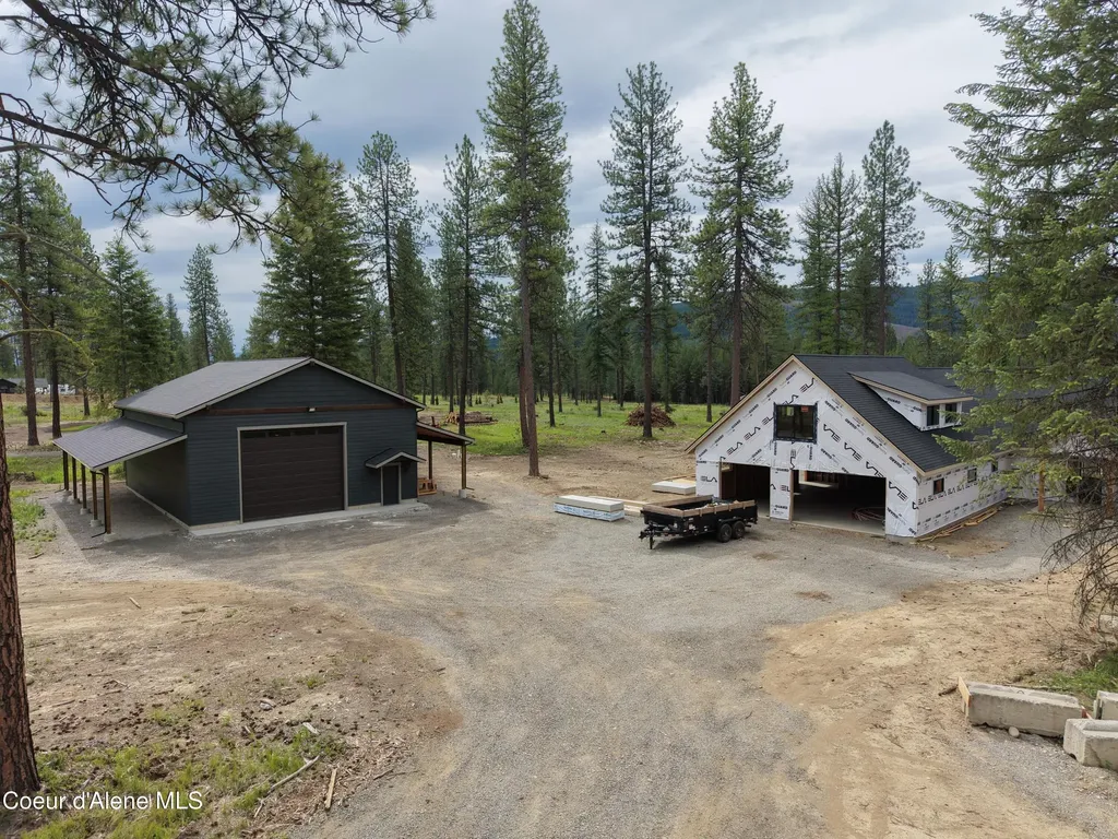 102 Wallace Lane Blanchard ID 83804