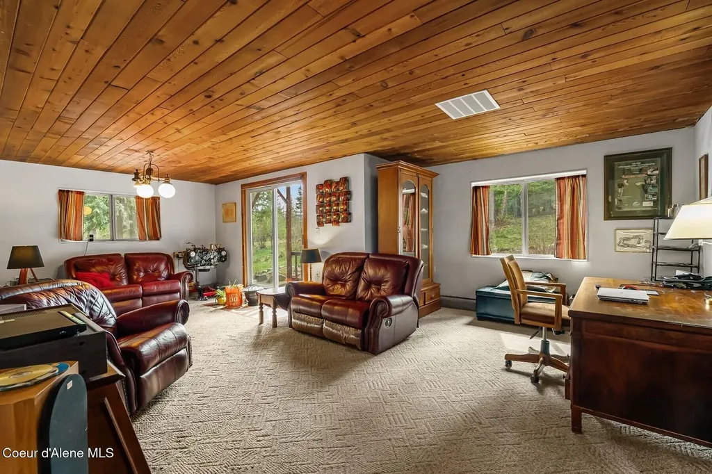 177 Hawkins Spur Road Sagle ID 83860