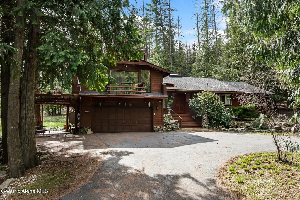 177 Hawkins Spur Road Sagle ID 83860