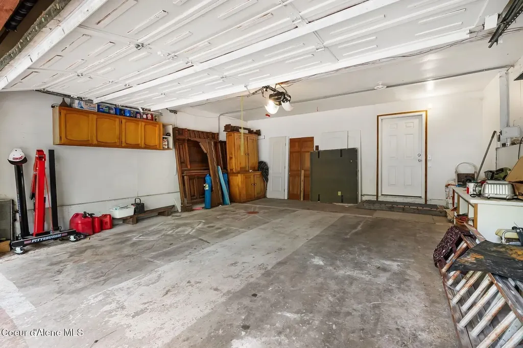 177 Hawkins Spur Road Sagle ID 83860