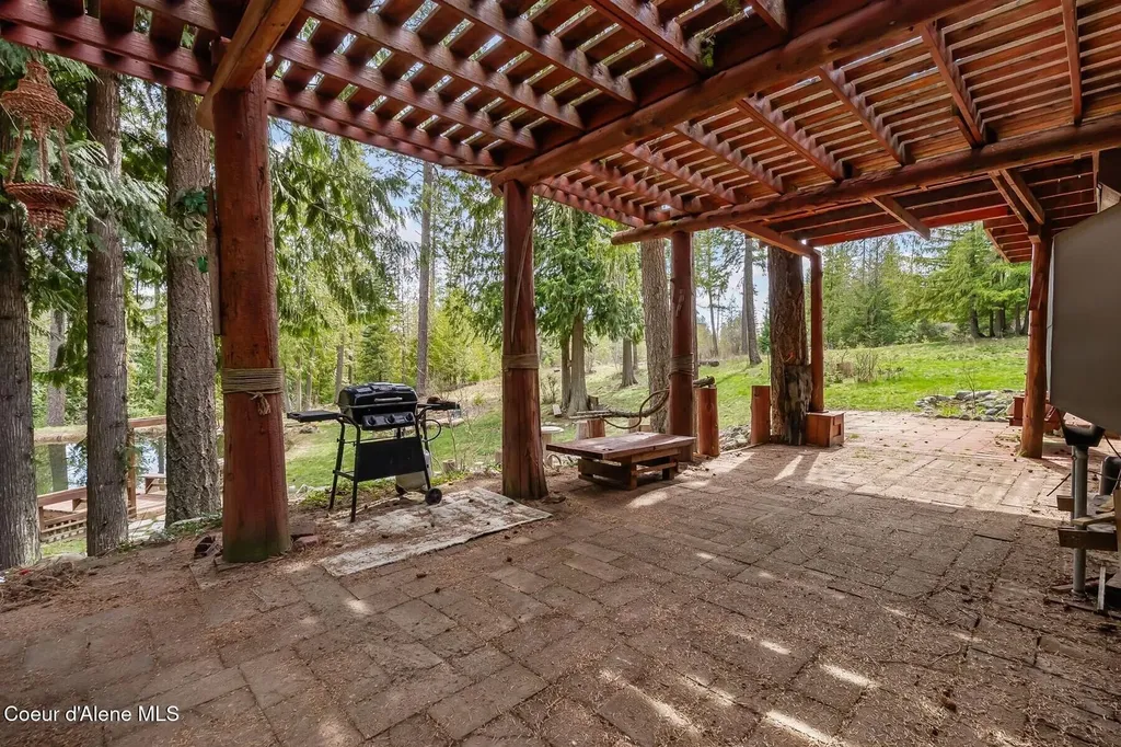 177 Hawkins Spur Road Sagle ID 83860