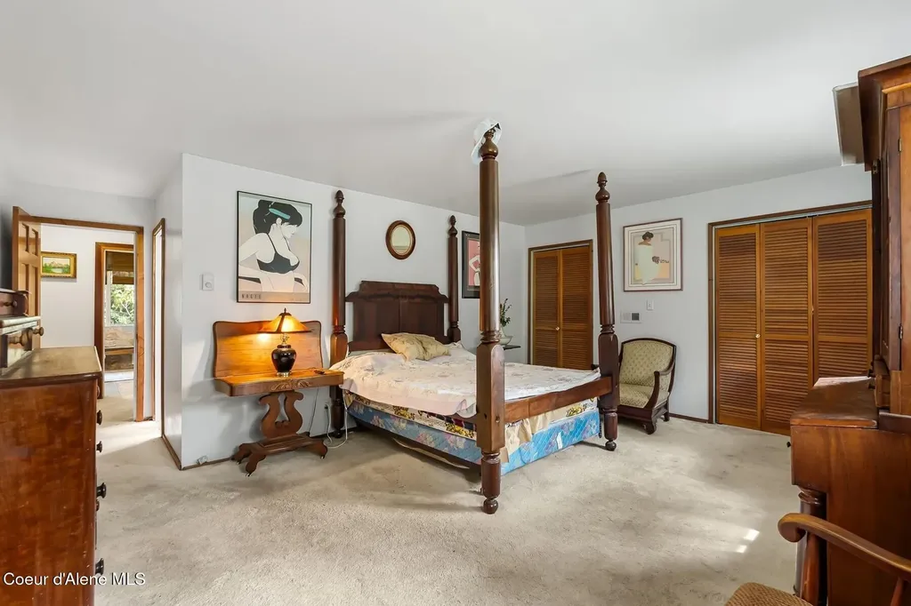 177 Hawkins Spur Road Sagle ID 83860