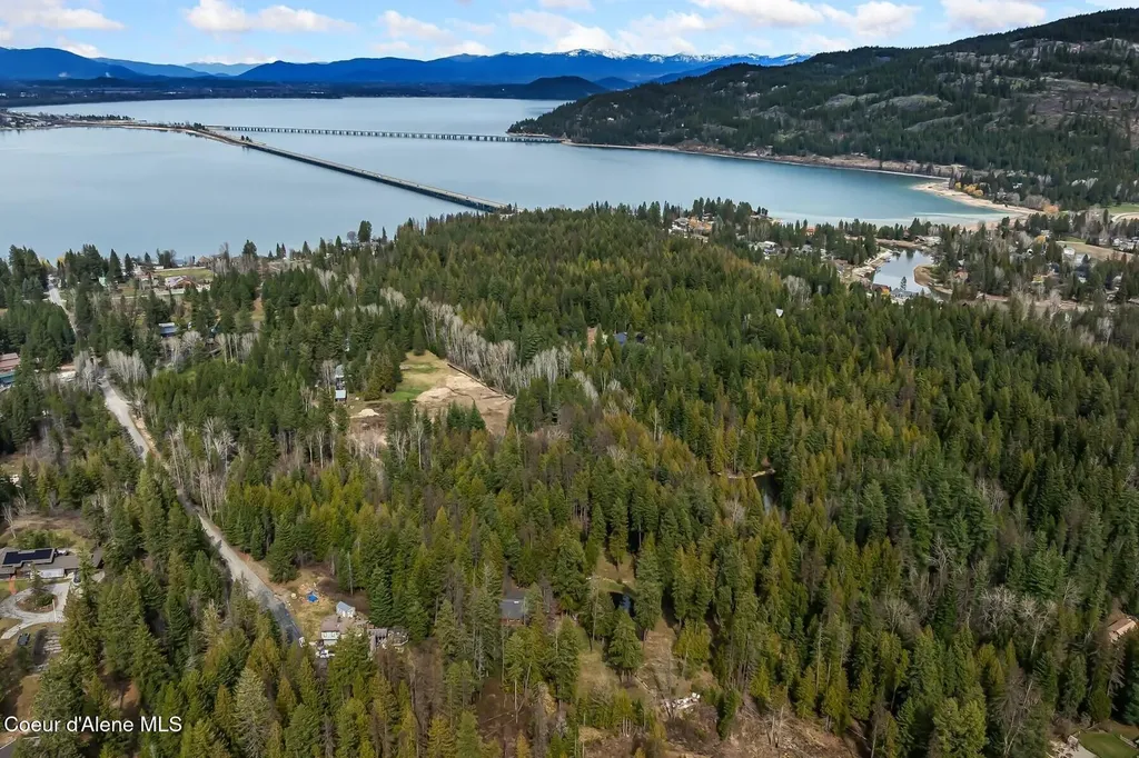 177 Hawkins Spur Road Sagle ID 83860