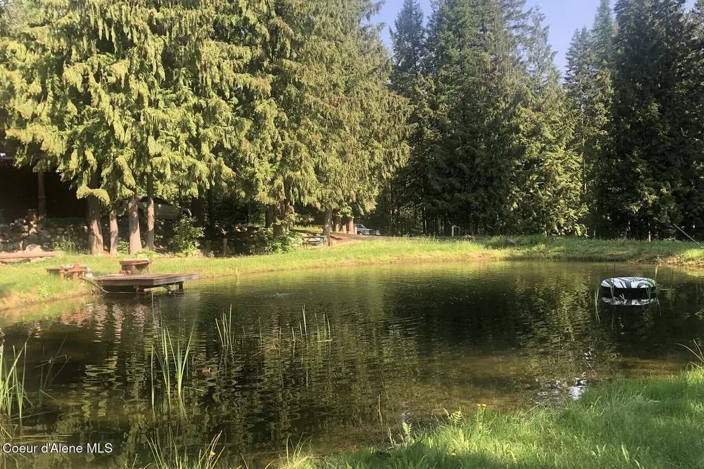 177 Hawkins Spur Road Sagle ID 83860