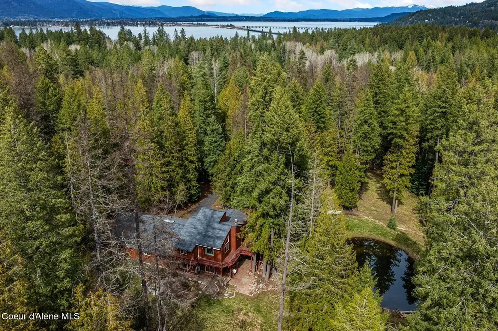 177 Hawkins Spur Road Sagle ID 83860