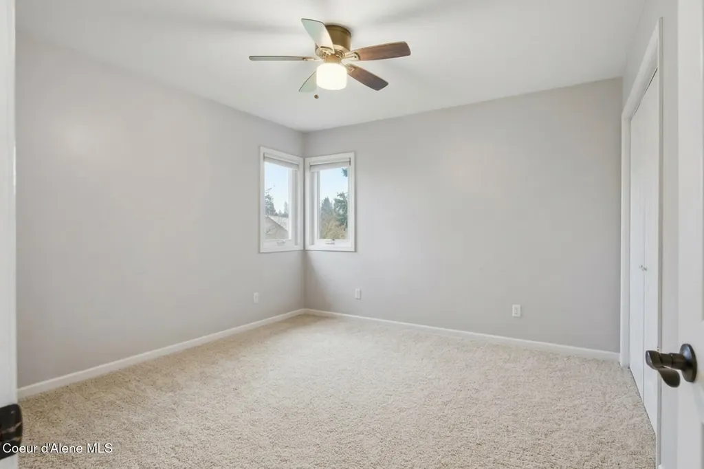 611 Ponder Point Drive Sandpoint ID 83864