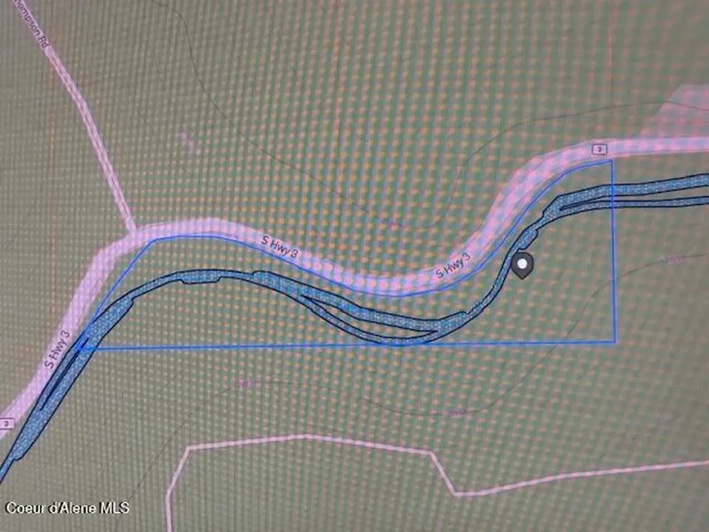 5.94 Acres South Highway 3 St. Maries ID 83861
