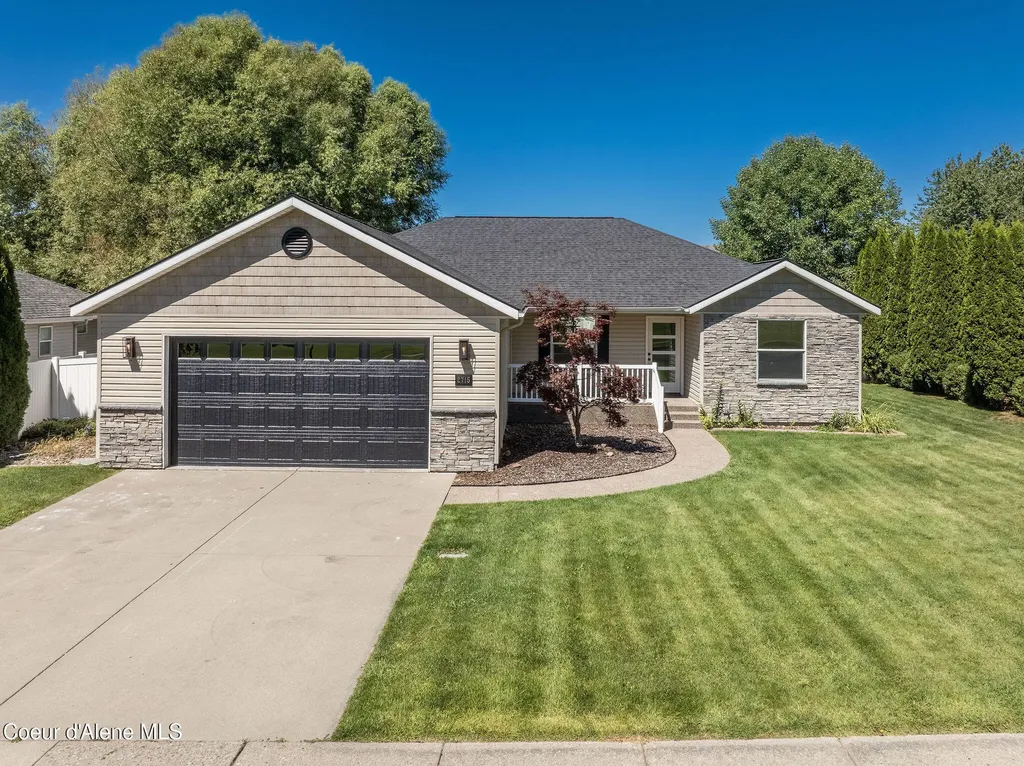 2715 W Broadmoore Drive Hayden ID 83835