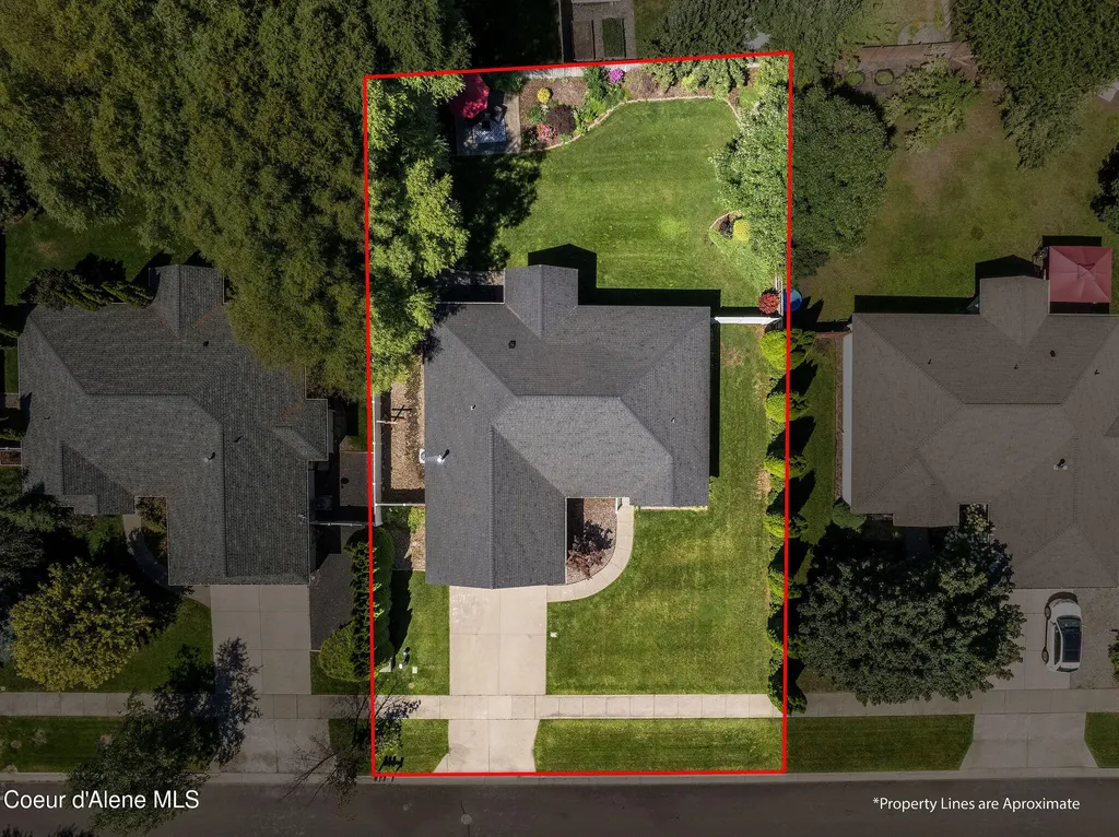 2715 W Broadmoore Drive Hayden ID 83835