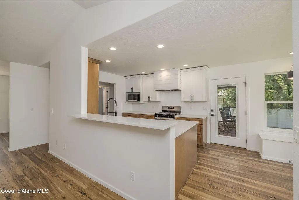 2715 W Broadmoore Drive Hayden ID 83835