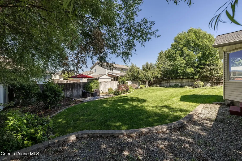 2715 W Broadmoore Drive Hayden ID 83835