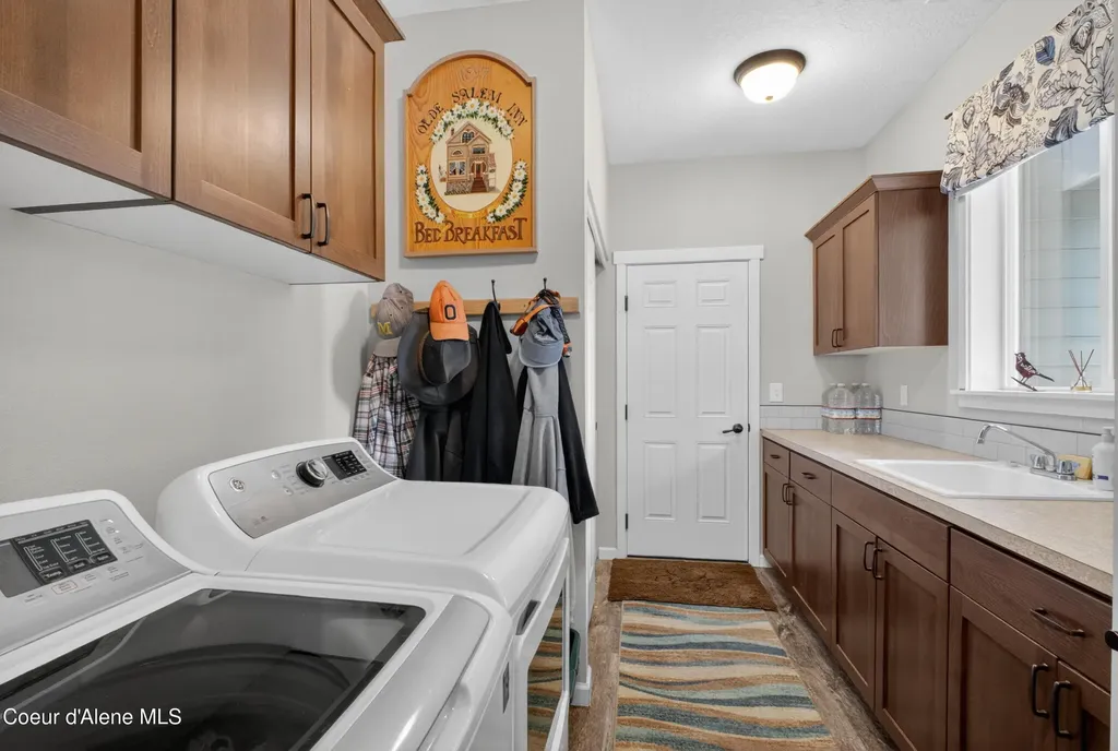 41 Solstice Drive Sagle ID 83860