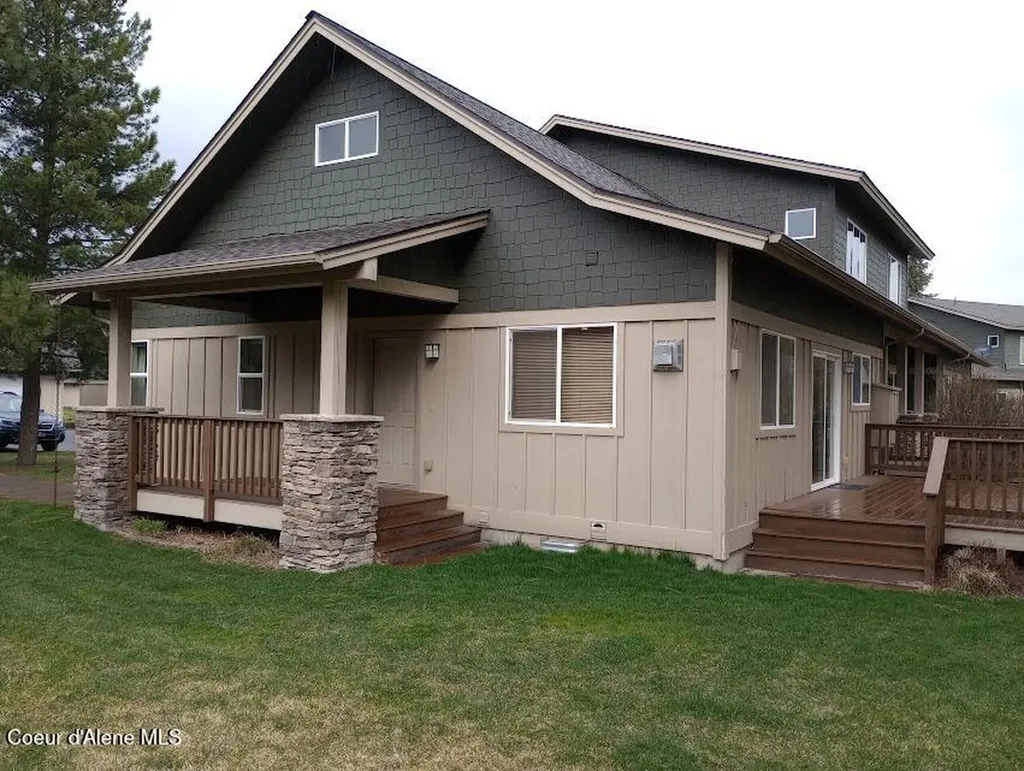 29 C Chardonnay Drive Blanchard ID 83804