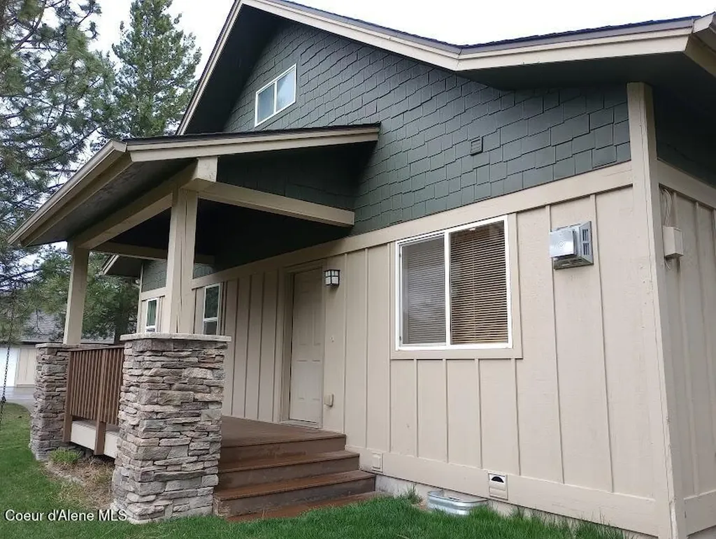 29 C Chardonnay Drive Blanchard ID 83804
