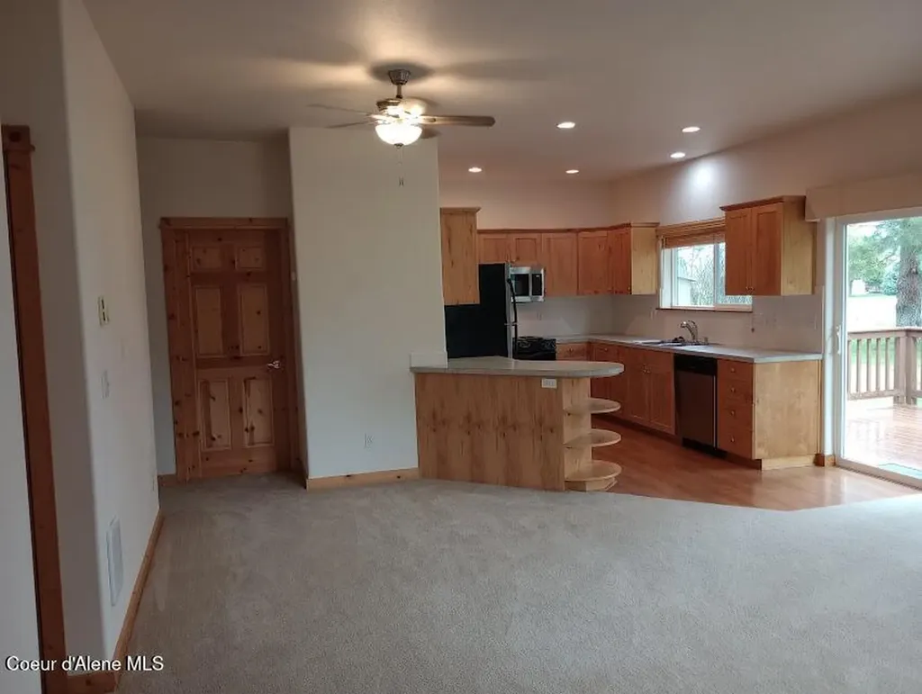 29 C Chardonnay Drive Blanchard ID 83804